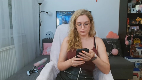 LunaNicole  12-08-2022
